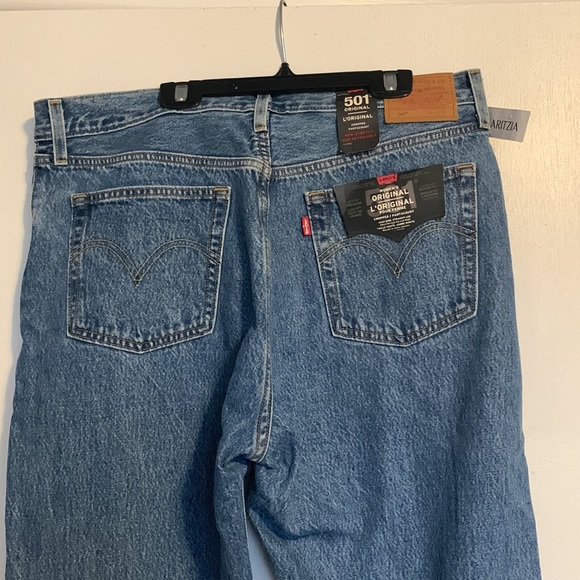 LEVIS 501’s Cropped - Picture 10 of 11